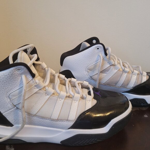 Nike Jordan Max Aura Basketball Shoes Concord White - Picture 1 of 4